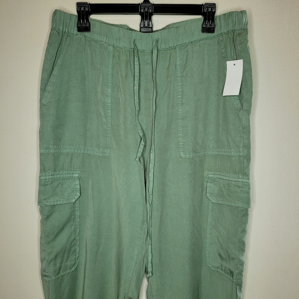 Saks Fifth Avenue Cargo Pants Women's Green Medium Elastic Tie Waist Boho Casual - Picture 2 of 11